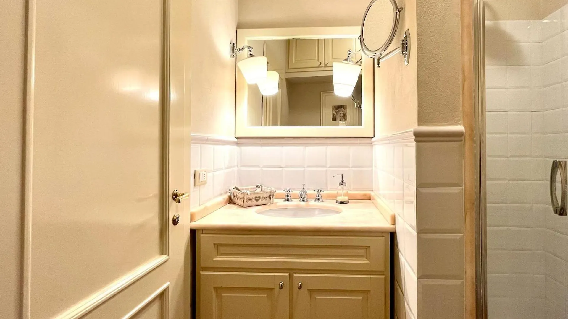 Duomo Luxury Loft Pistoia Apartment
